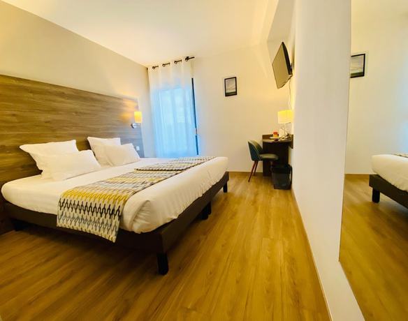 Imagen de la habitación del Hotel du Tr&eacute;gor. Foto 12
