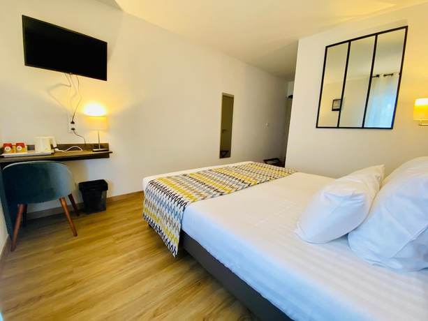 Imagen de la habitación del Hotel du Tr&eacute;gor. Foto 15