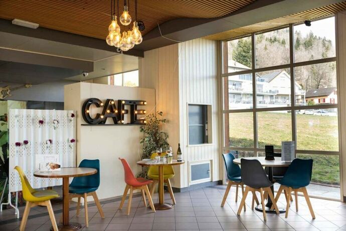 Imagen general del Hotel du Val. Foto 9