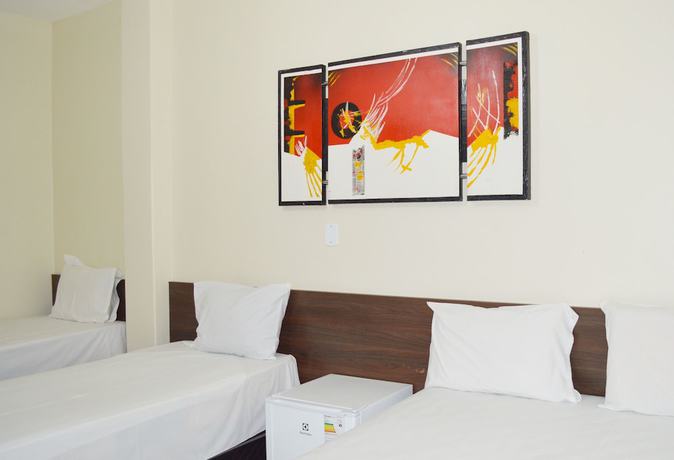 Imagen de la habitación del Hotel e Lanchonete Ara&uacute;jo. Foto 6