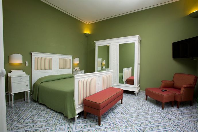 Imagen de la habitación del Hotel e Resort Villa Favorita. Foto 9