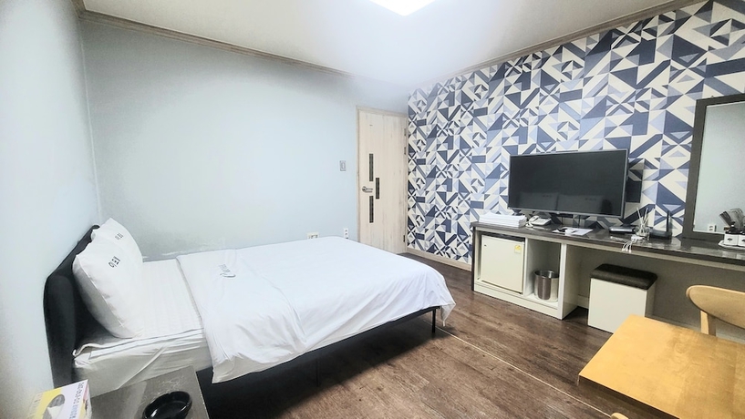 Imagen de la habitación del Hotel e motel. Foto 10