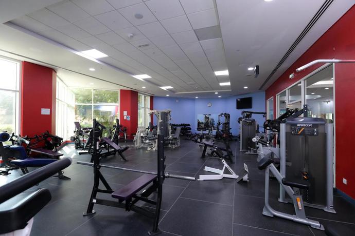 Imagen de los interiores del Hotel eStay Inn. Foto 7