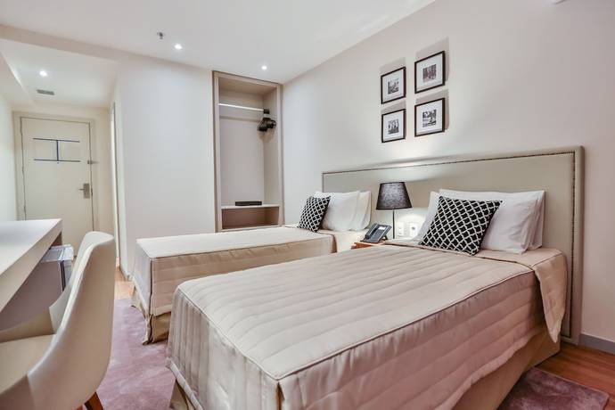 Imagen de la habitación del Hotel eSu&iacute;tes Campos dos Goytacazes. Foto 8