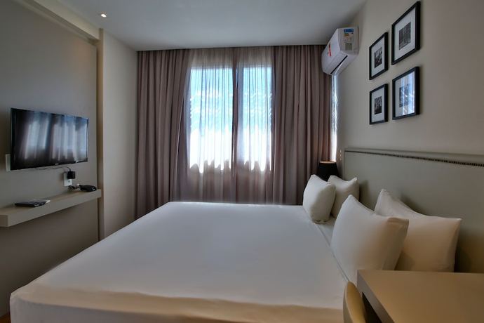 Imagen de la habitación del Hotel eSu&iacute;tes Campos dos Goytacazes. Foto 12