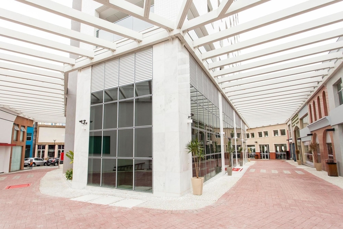 Imagen de los exteriores del Hotel eSuites Belo Horizonte Minascasa. Foto 13