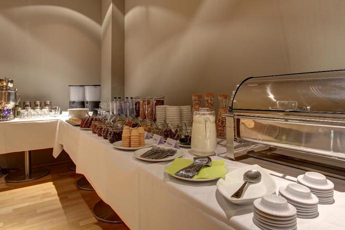 Imagen del bar/restaurante del Hotel eXo Fly Level 4 Stuttgart-Flughafen. Foto 3