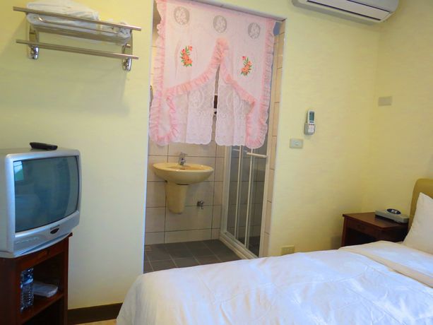 Imagen de la habitación del Hotel eZ Stay Juifen. Foto 11