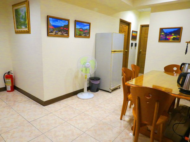 Imagen de los interiores del Hotel eZ Stay Juifen. Foto 20