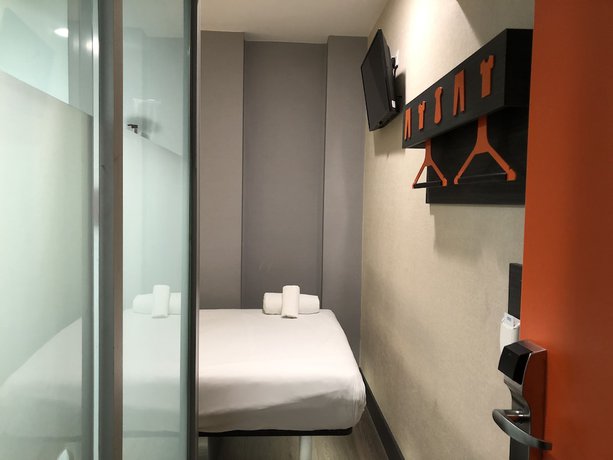 Imagen de la habitación del Hotel easyHotel Birmingham. Foto 11