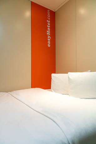 Imagen de la habitación del Hotel easyHotel Edinburgh. Foto 5