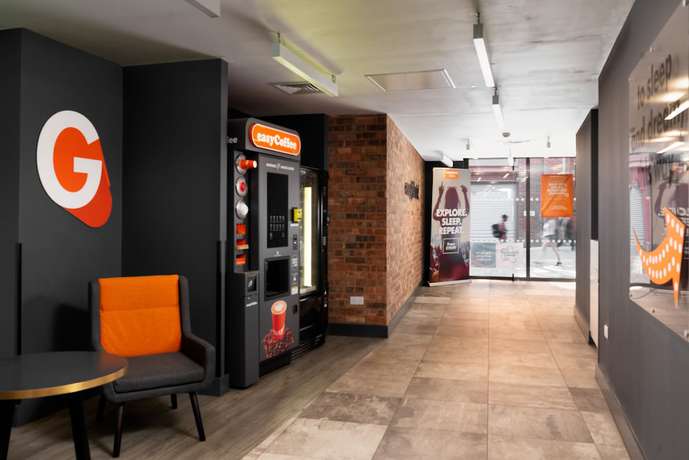 Imagen de los interiores del Hotel easyHotel Leeds. Foto 18