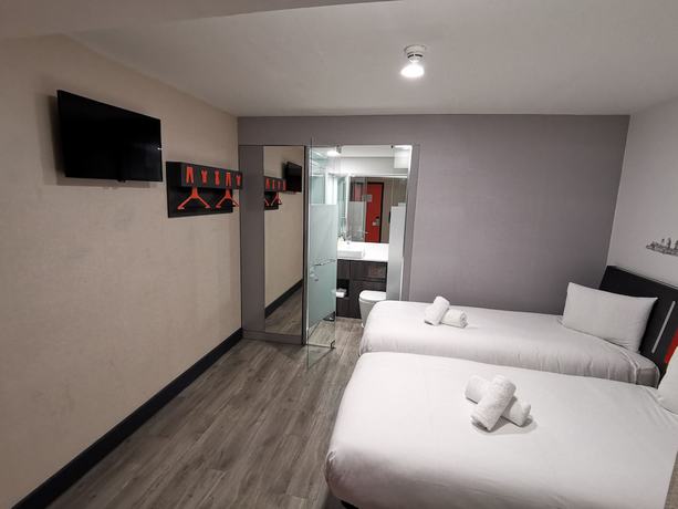 Imagen de la habitación del Hotel easyHotel Leeds. Foto 7
