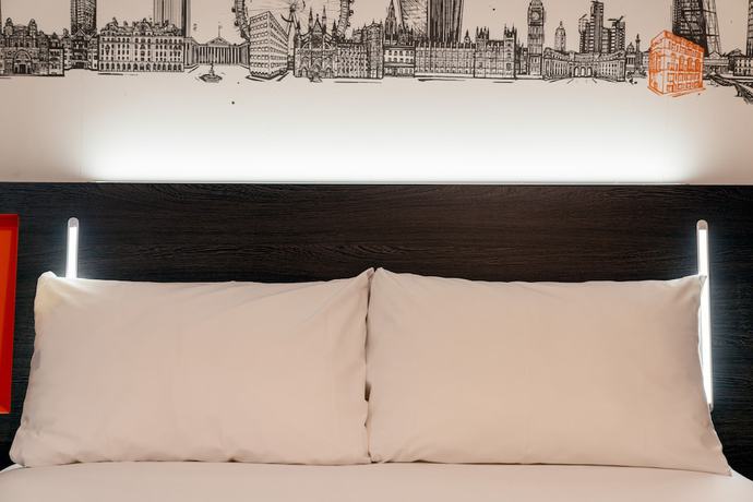 Imagen de la habitación del Hotel easyHotel London City Shoreditch. Foto 8