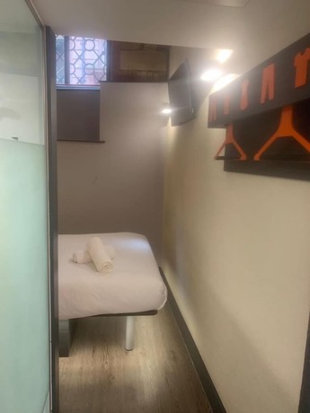Imagen de la habitación del Hotel easyHotel Manchester. Foto 12