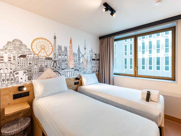 Imagen de la habitación del Hotel easyHotel Valencia Ciutat Vella. Foto 5