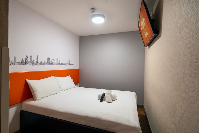 Imagen de la habitación del Hotel easyLondon Croydon. Foto 5