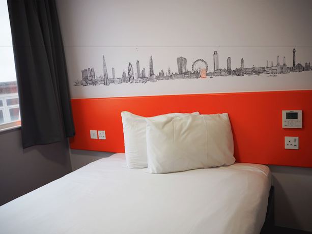 Imagen de la habitación del Hotel easyLondon Croydon. Foto 15