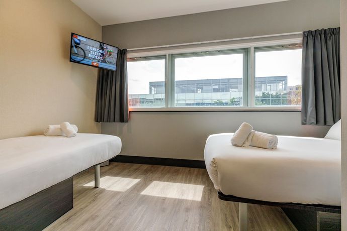 Imagen de la habitación del Hotel easyMilton Keynes. Foto 9