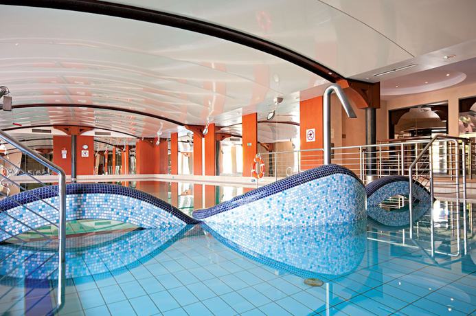Imagen de la piscina del Hotel Łeba Hotel and Spa. Foto 18