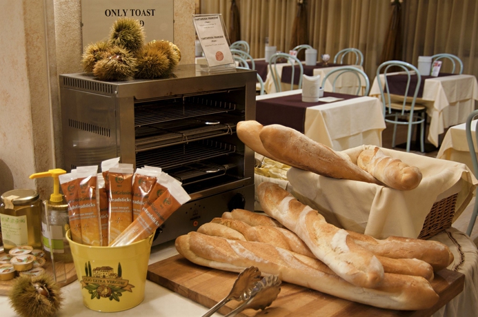 Imagen del bar/restaurante del Hotel eco Hotel Milano and BioRiso Restaurant. Foto 7