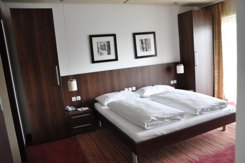 Imagen de la habitación del Hotel eduCARE. Foto 18