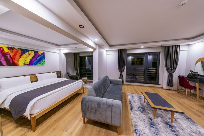 Imagen de la habitación del Hotel Şehrar Suit. Foto 16