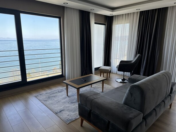 Imagen de la habitación del Hotel Şehrar Suit. Foto 19