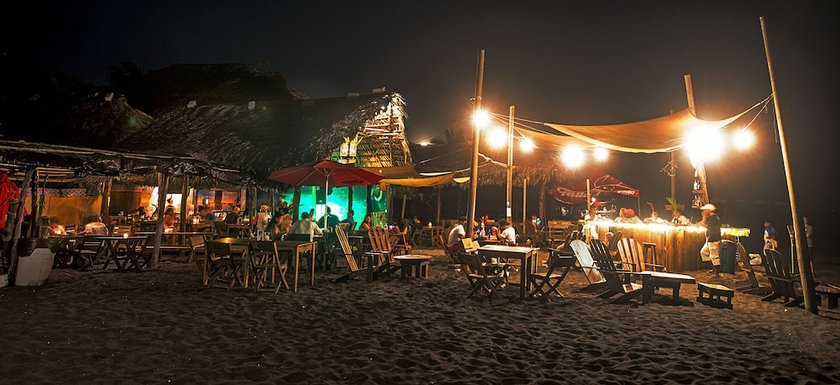 Imagen del bar/restaurante del Hotel el Delfin. Foto 3