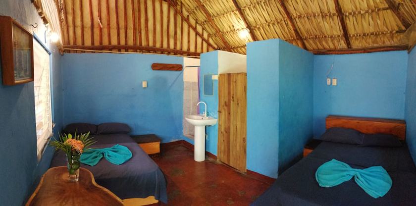 Imagen de la habitación del Hotel el Delfin. Foto 13