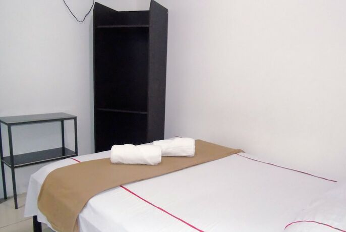 Imagen general del Hotel el Descanso, Hospital. Foto 4