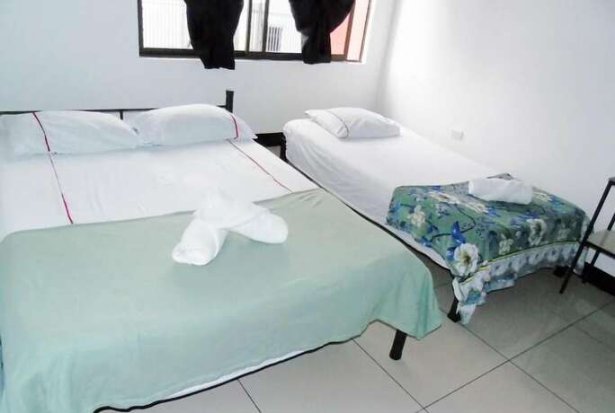 Imagen general del Hotel el Descanso, Hospital. Foto 5