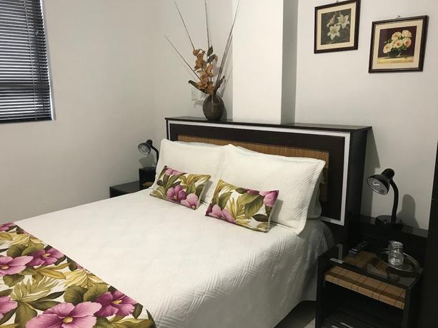 Imagen de la habitación del Hotel el Meson de las Flores. Foto 20