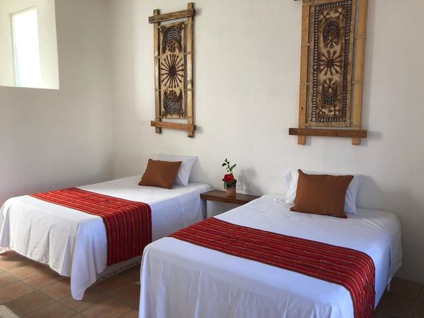 Imagen de la habitación del Hotel el Risco. Foto 9
