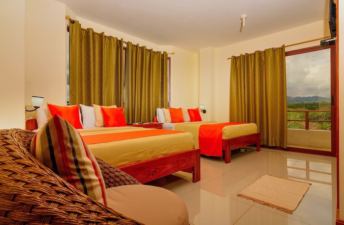 Imagen de la habitación del Hotel el descanso del Guia. Foto 13