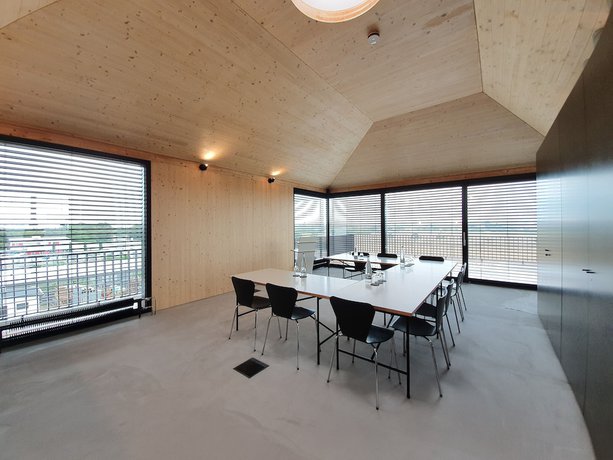 Imagen de los interiores del Hotel elferrooms. Foto 15