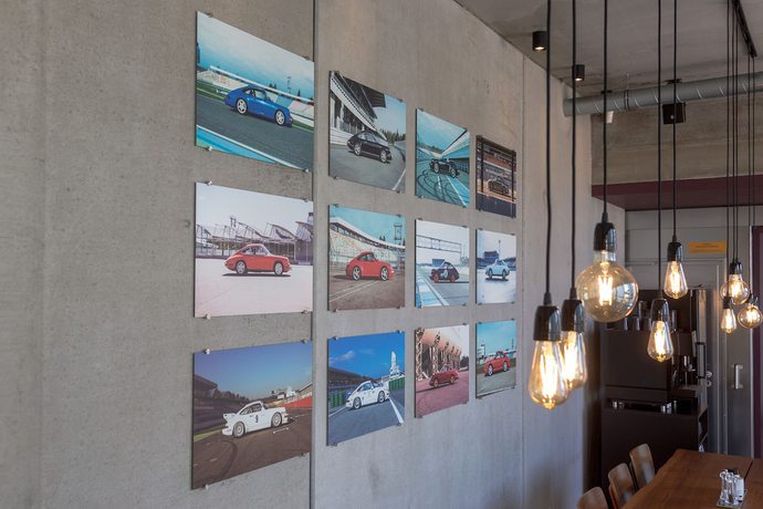 Imagen de los interiores del Hotel elferrooms. Foto 16