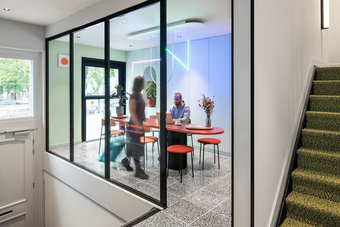 Imagen de los interiores del Hotel emma next. Foto 16