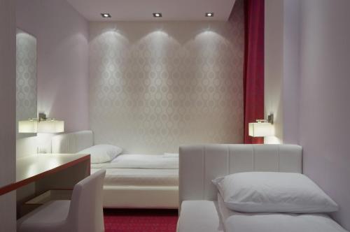 Imagen de la habitación del Hotel Ženeva Lux. Foto 6