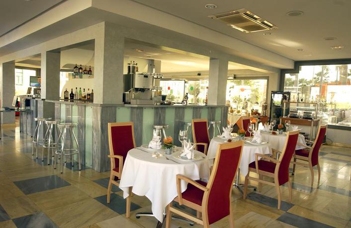 Imagen del bar/restaurante del Hotel eó Maspalomas Resort. Foto 5