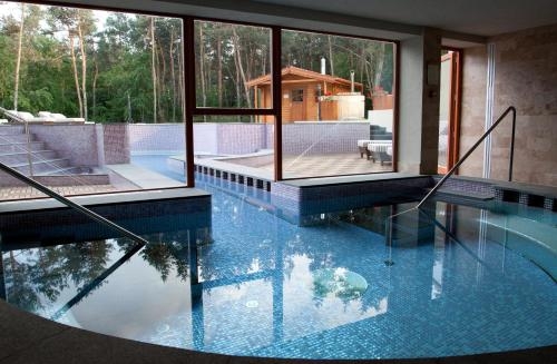 Imagen general del Hotel erdőspuszta club hotel fenyves. Foto 3