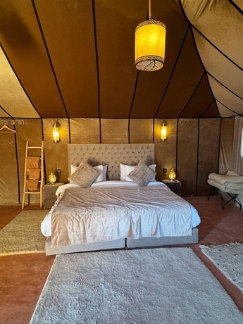Imagen de la habitación del Hotel erg Chebbi sahara camp. Foto 12