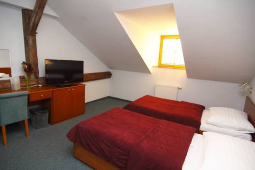 Imagen de la habitación del Hotel Čertousy. Foto 5