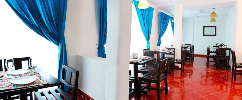 Imagen del bar/restaurante del Hotel es Berny. Foto 5