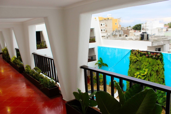 Imagen de los interiores del Hotel es Berny. Foto 16