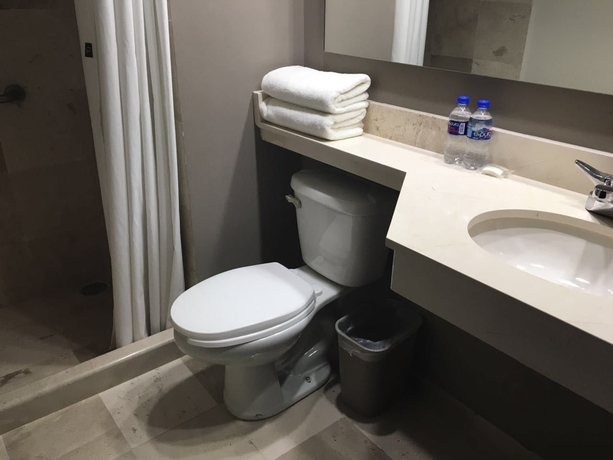 Imagen de la habitación del Hotel es Haus. Foto 7