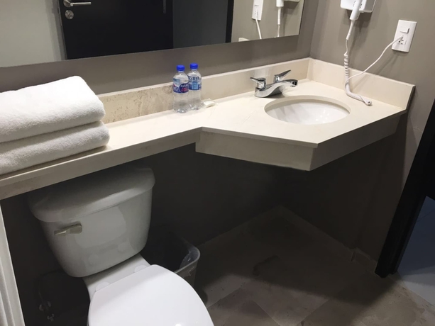 Imagen de la habitación del Hotel es Haus. Foto 8