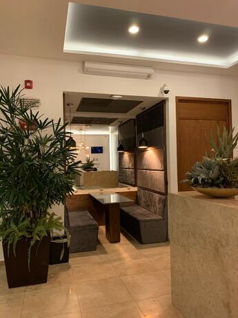 Imagen de los interiores del Hotel es Unico Express. Foto 29