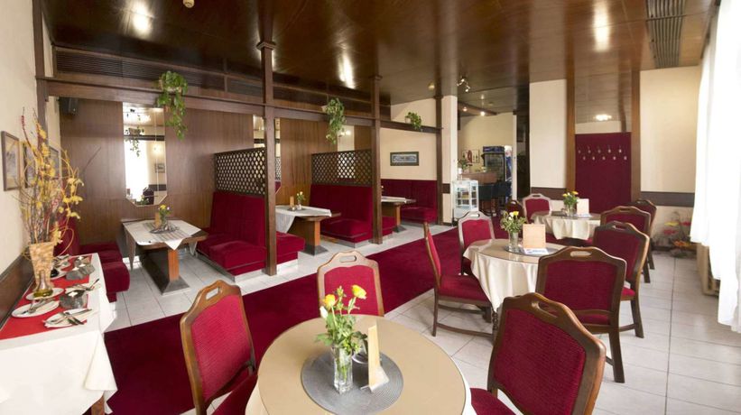 Imagen de los interiores del Hotel Česk&aacute; Koruna. Foto 8