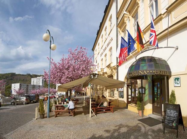 Imagen del bar/restaurante del Hotel Česk&aacute; Koruna. Foto 3